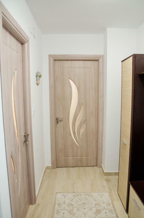 Ferienwohnung Garsoniera Jad Tîrgu Ocna Exterior foto
